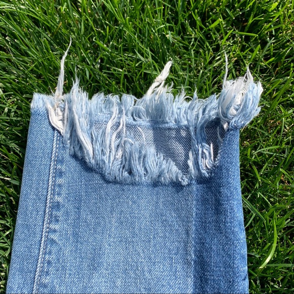 Hidden Jeans Raw Hem Distressed Patchwork Jeans - Picture 3 of 16